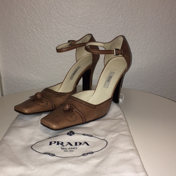 Prada Heels - Picture 4 of 7